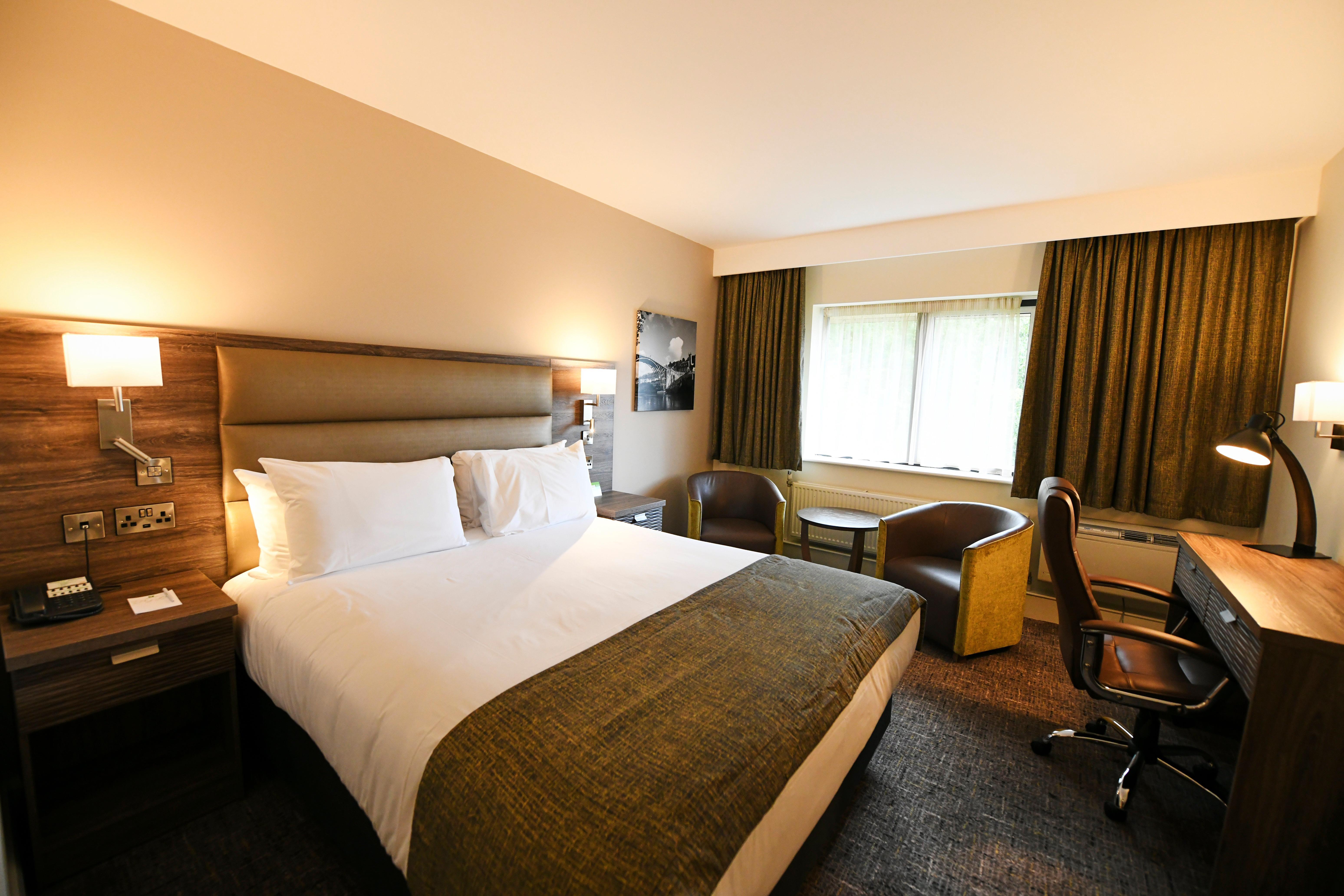 Hotel Ironbridge By Ihg Telford